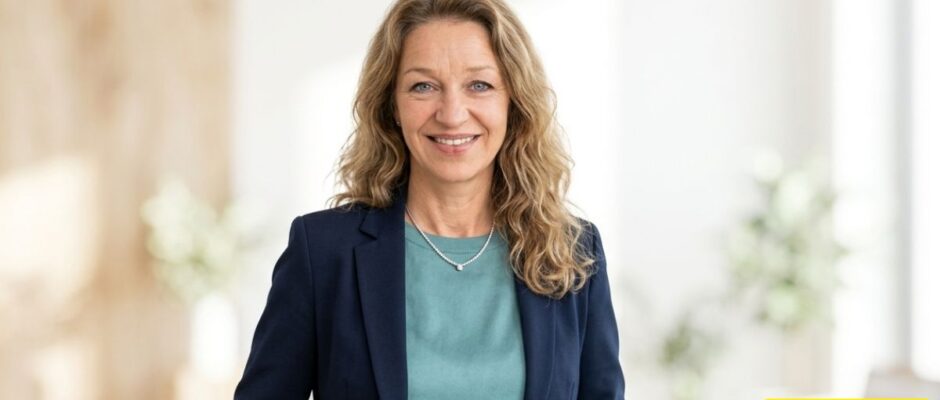 Sandra Ofarim: Die Frau, deren Schweigen mehr verrät als tausend Interviews