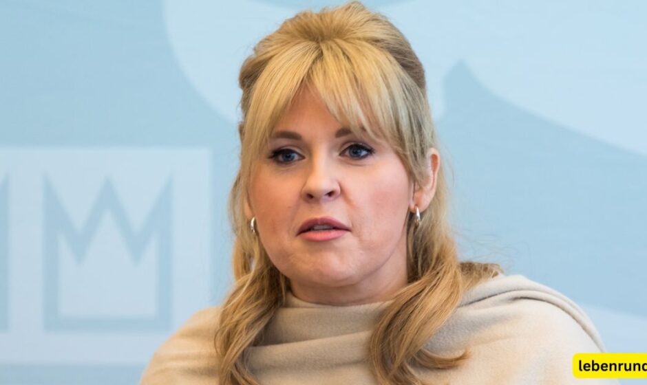Agnes Theresa Barbara Raimond: Aufgewachsen im Rampenlicht und trotzdem frei